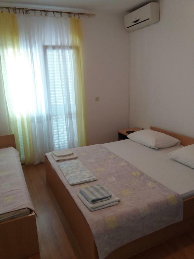 Apartmani Ana Bibinje Exterior photo