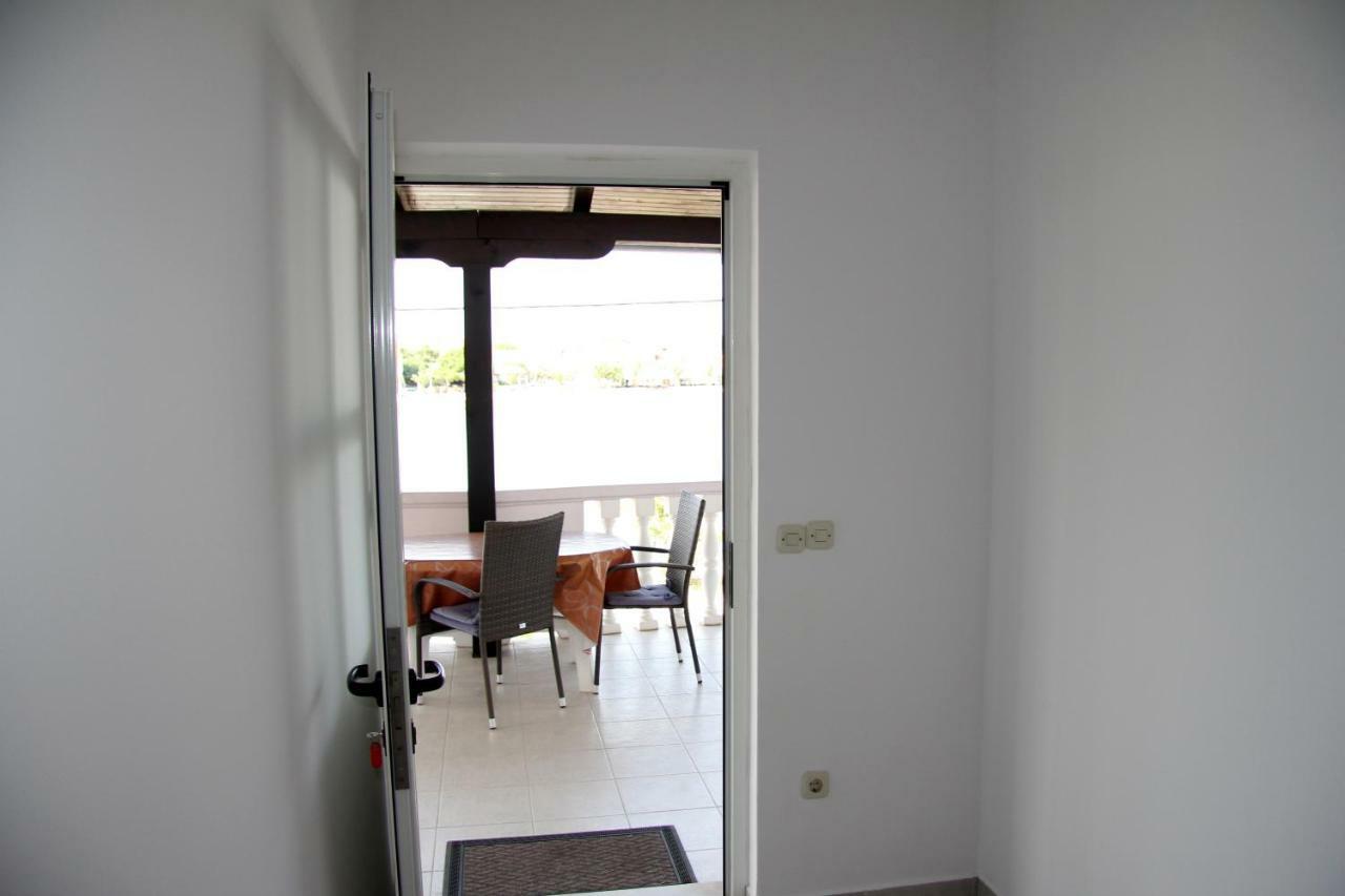 Apartmani Ana Bibinje Exterior photo