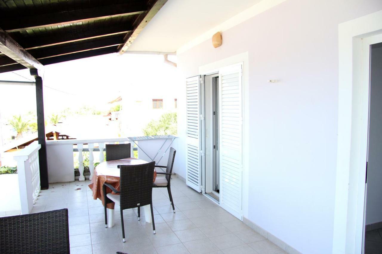 Apartmani Ana Bibinje Exterior photo